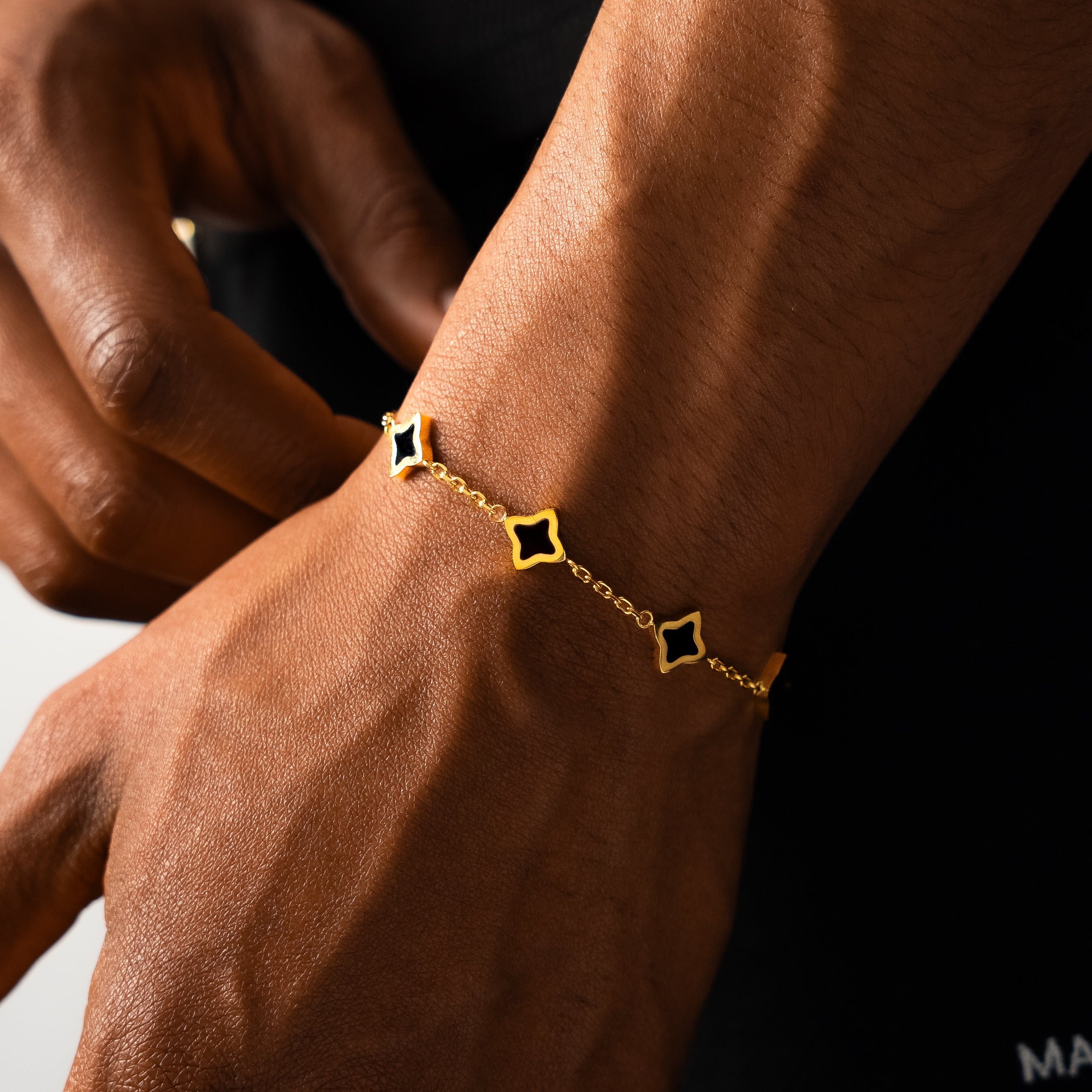 Bracelet Flower câble Doré - Motif Noir