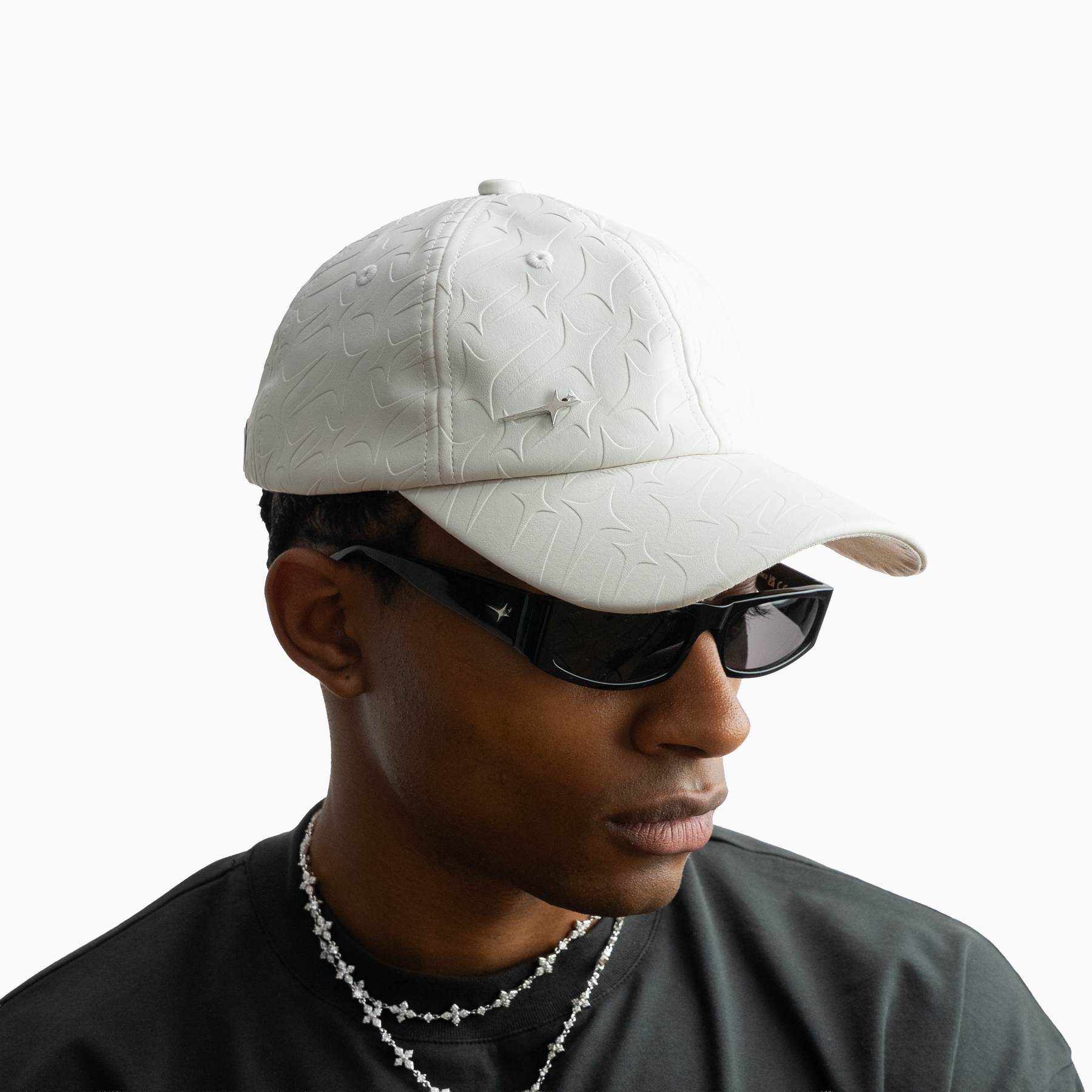 Leather Monogram Cap - Blanc