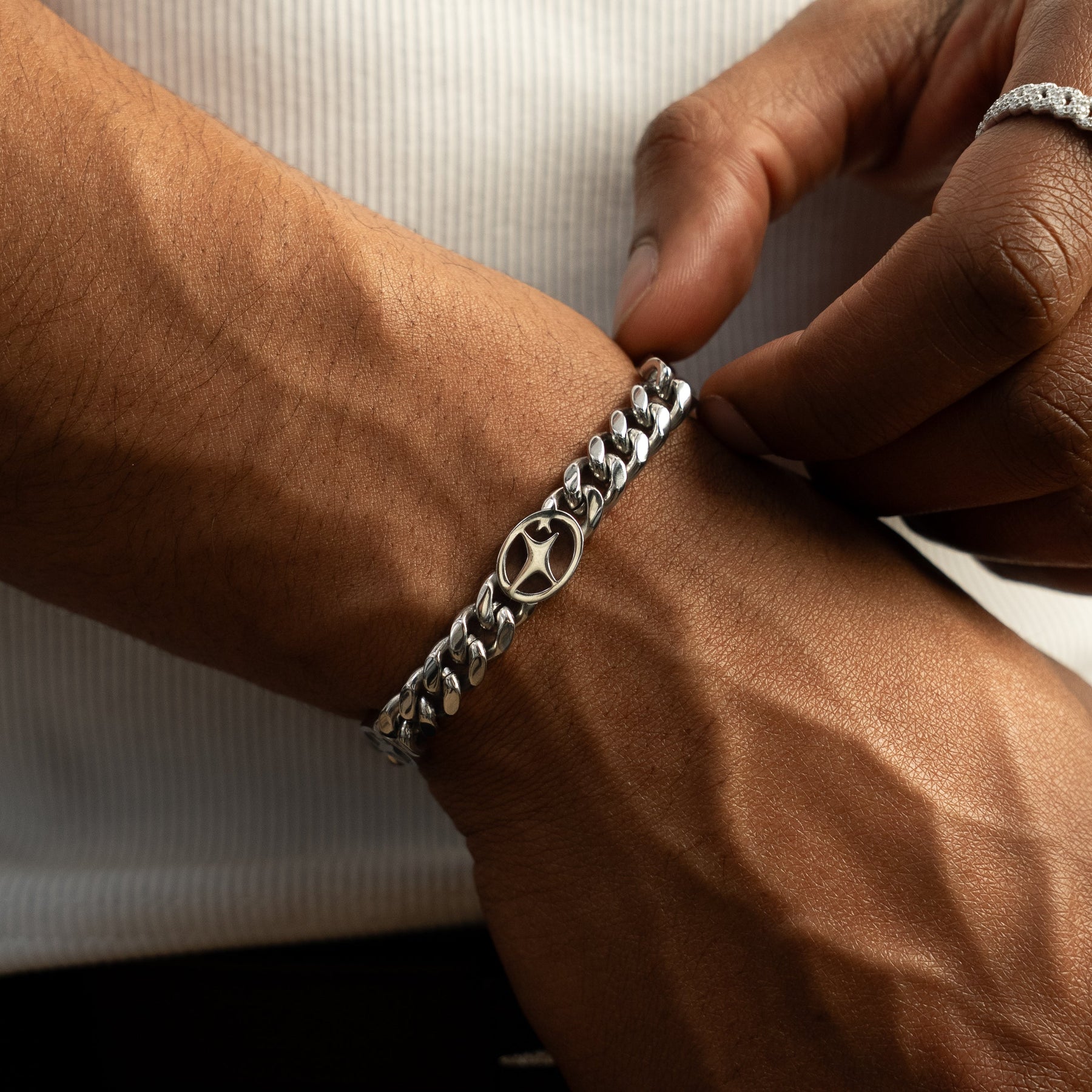 Bracelet Cuban link 8 mm Signature Argenté