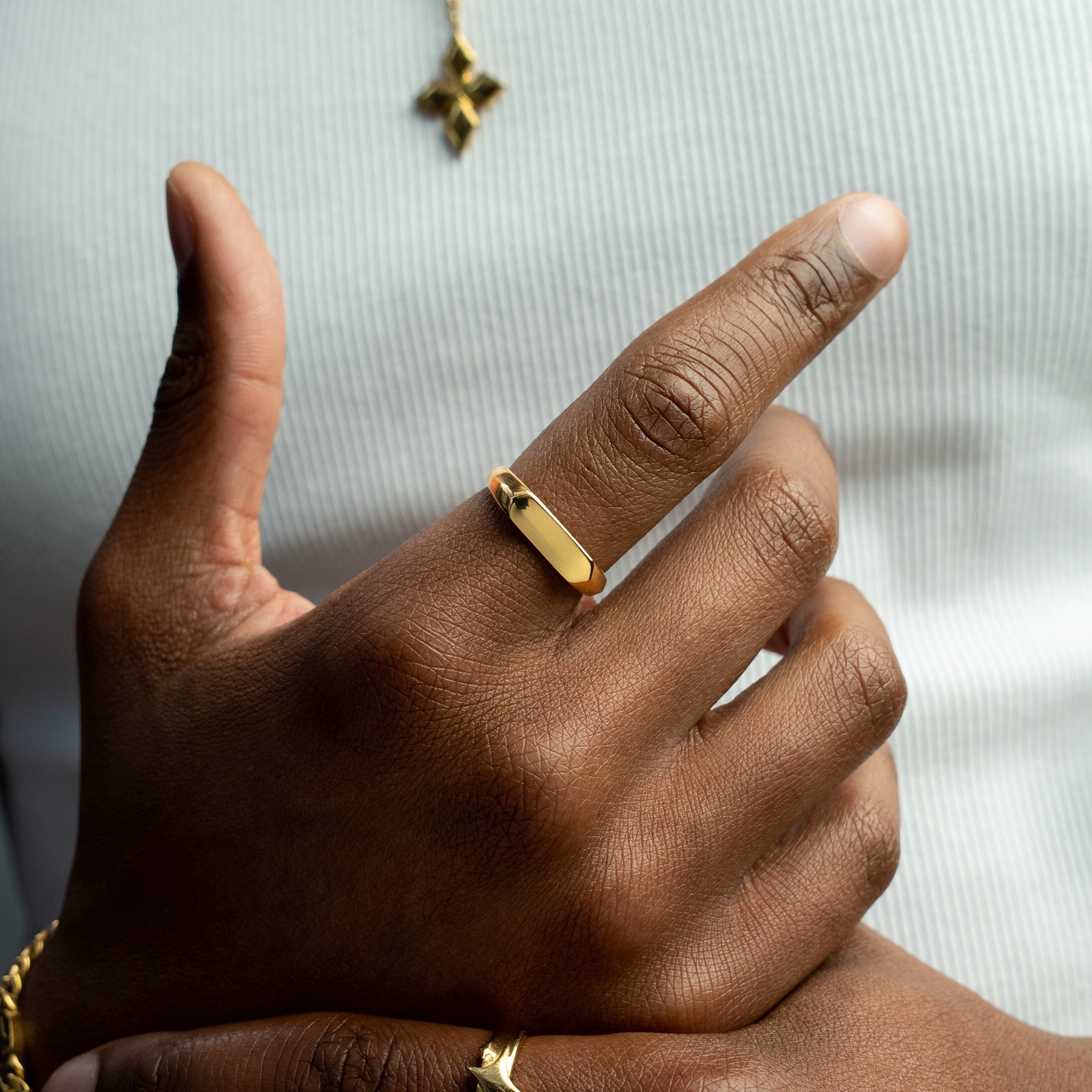 Slim signet ring dorée