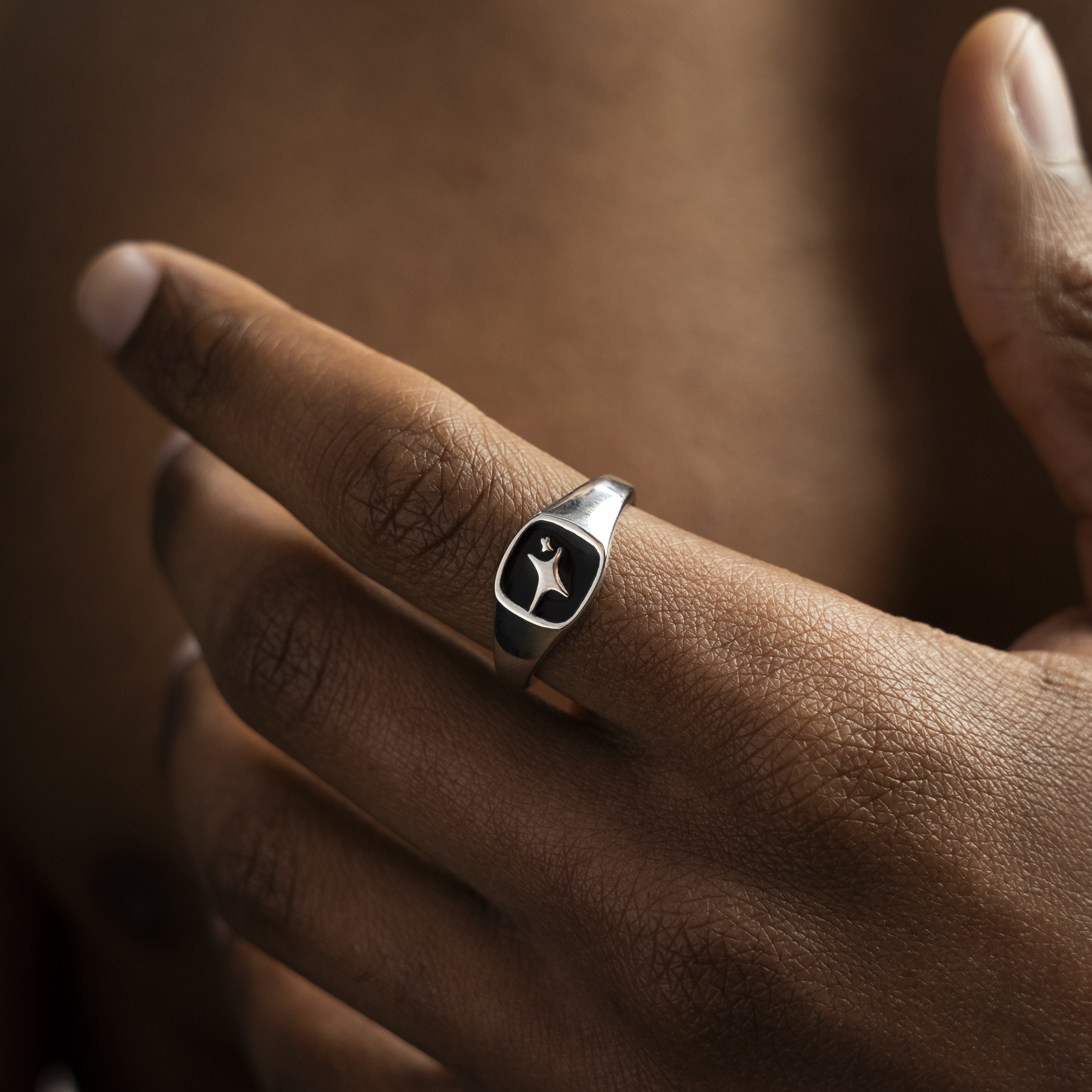 Signature Square signet ring argentée